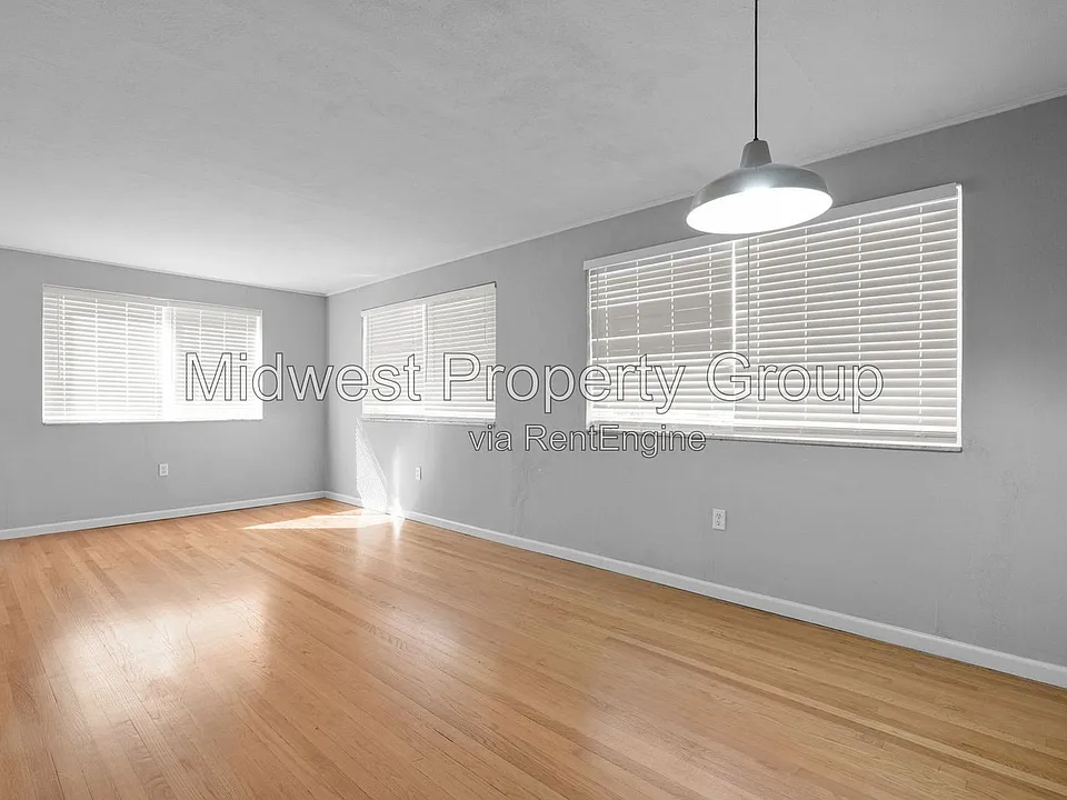 Parkwood Apartments