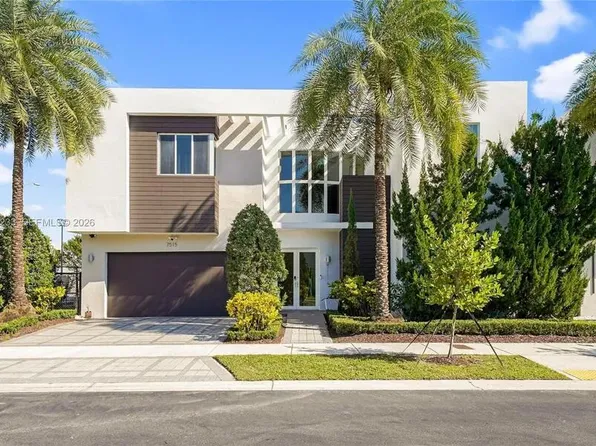 7515 NW 99th Ave #A, Miami, FL 33178