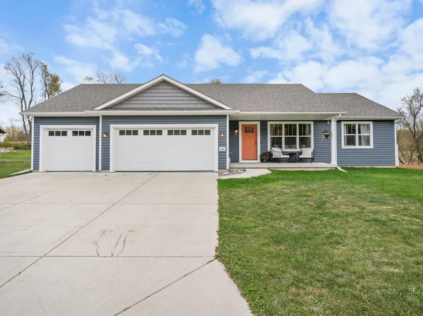 306 W Wilson St, Blanchardville, WI 53516