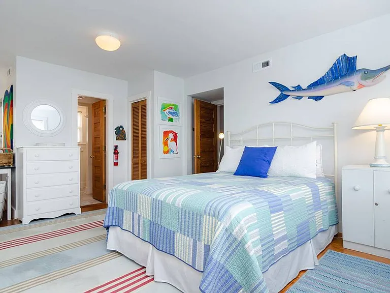 8B Sunset Ave #B — Photo 11