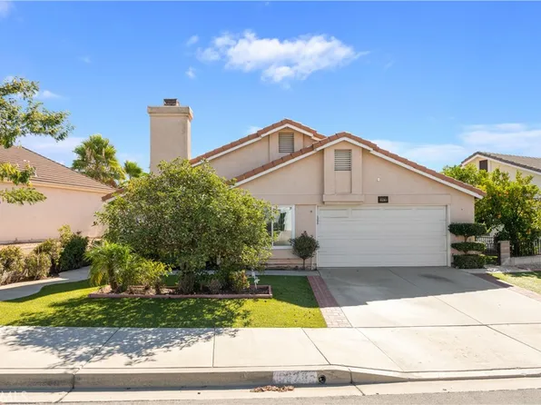 10676 Cherry Hills Dr, Cherry Valley, CA 92223