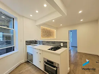 Rented by FirstService Realty (legacy)