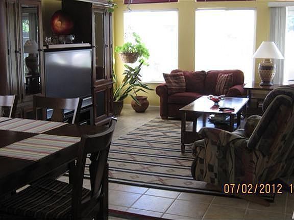 2nd image of 1821 Buena Vista Dr