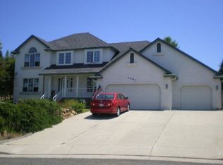 1487 Gladstone Ct, Redding, CA 96001