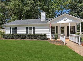 9010 Fairlane Trl, Gainesville, GA 30506