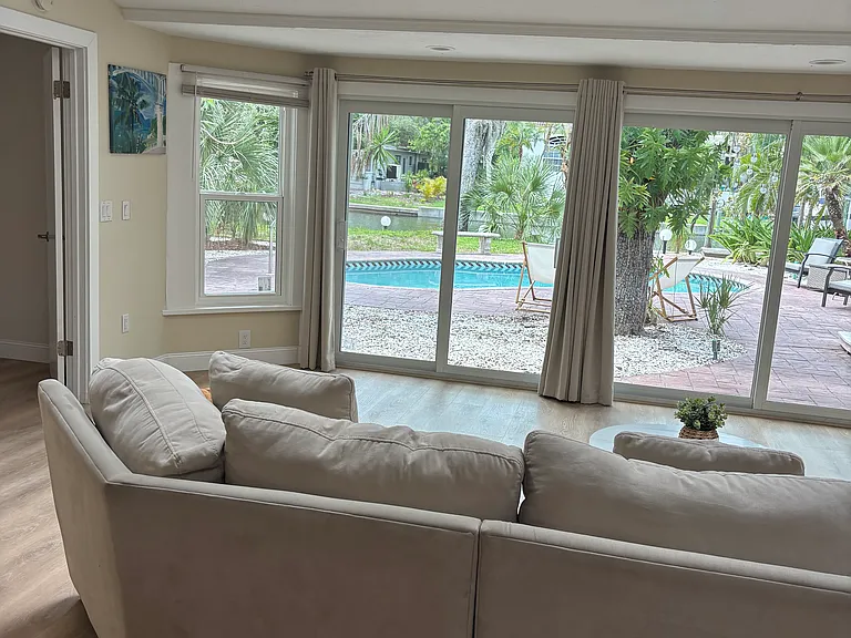 1232 Northport Dr — Photo 14