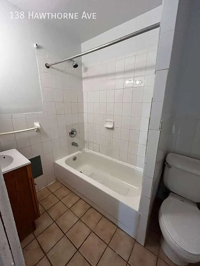 3 bed, $2,700 — Photo 1