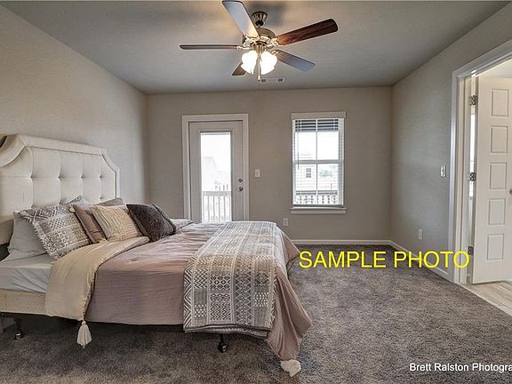 5th image of 1713 Whitley St