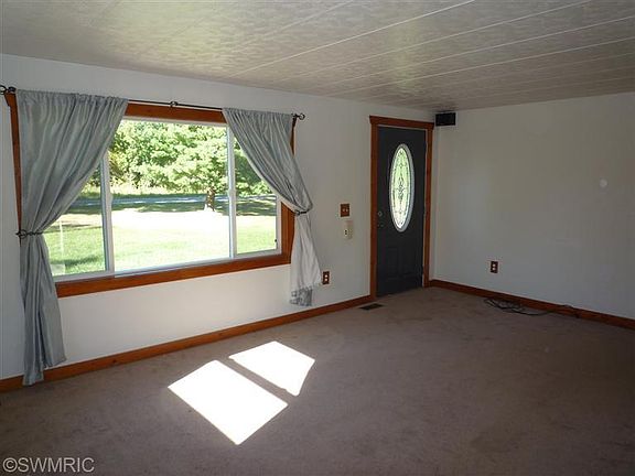 2nd image of 3295 W Xy Ave