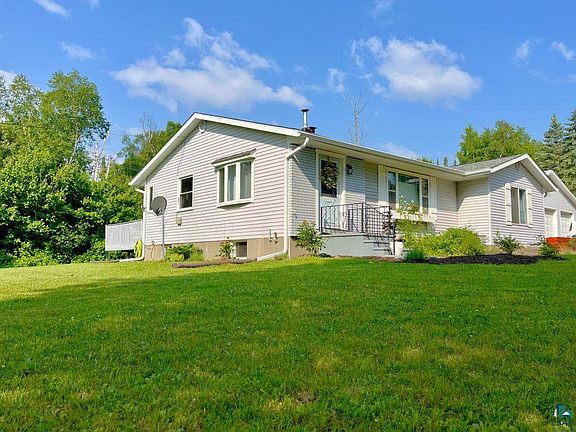 2nd image of 5273 Spruce Ct