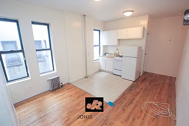 Rented by Jonis Realty