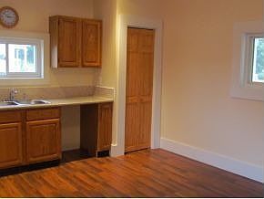 4th image of 56 Elm St