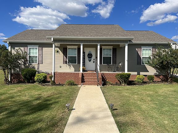 2nd image of 151 Brown Ln