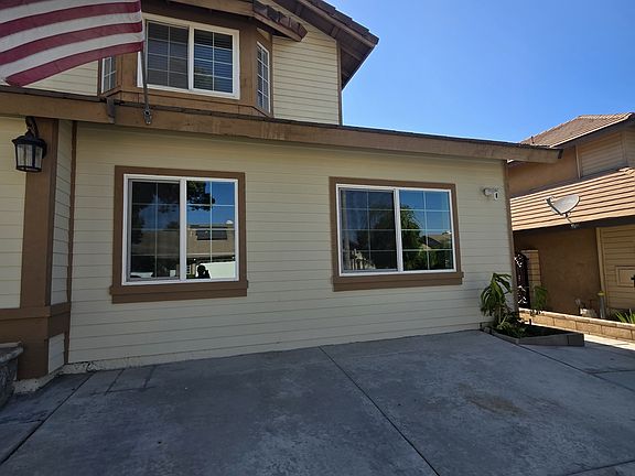 5th image of 1932 Silverwood Cir