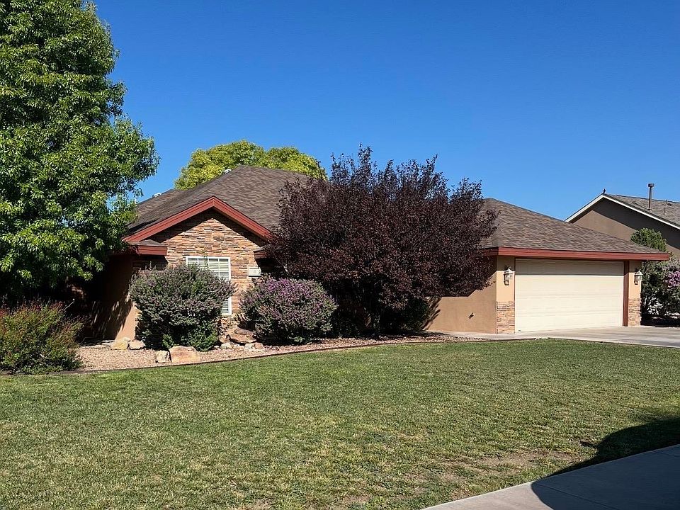 1st image of 4 Holly Loop