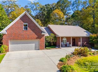 3559 Nestling Ln, Fort Mill, SC 29708