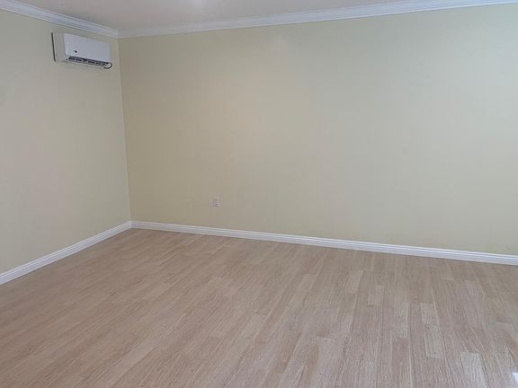3rd image of 3816 Rosemead Blvd #C