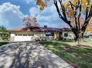 536 Fairlawn Dr, Columbus, OH 43214