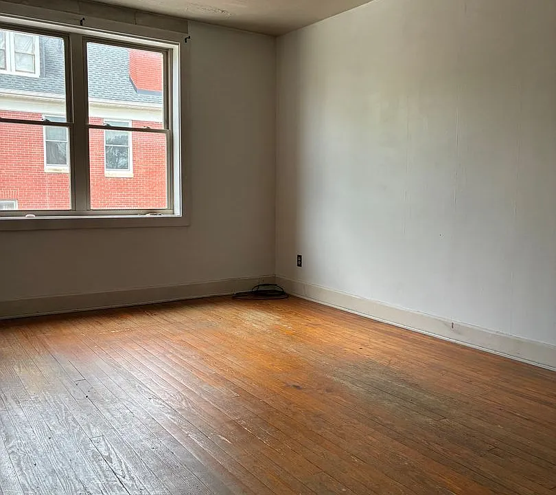 519 Broadway