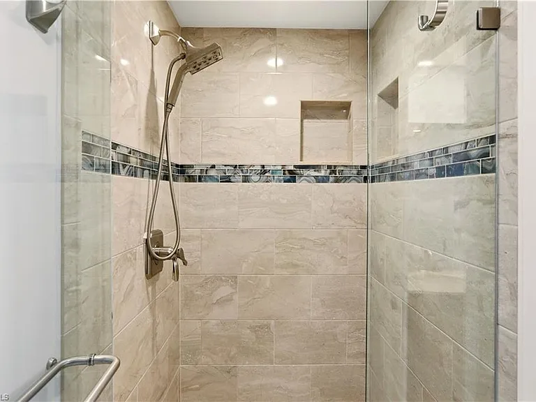 4001 Gulf Shore Blvd N #Penthouse 8 — Photo 16