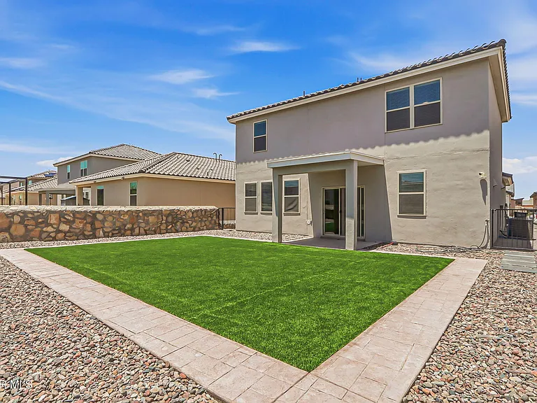 13852 Paseo De La Luna Ave — Photo 45