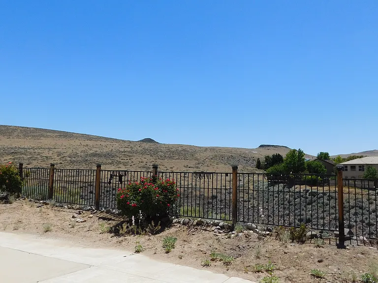 5266 Skystone Dr — Photo 20