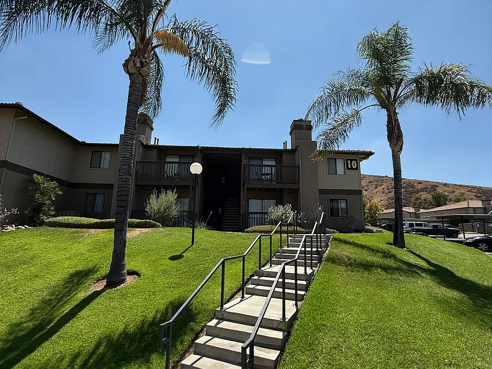 1265 Kendall Dr #1011
