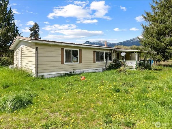 302 State Route 131, Randle, WA 98377