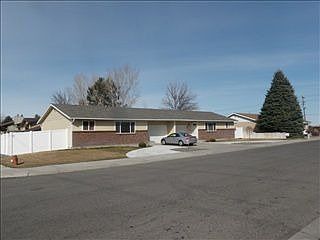 2nd image of 479 Meadows Ln