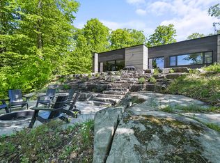 100 Gryffin Bluffs Ln #16, Huntsville, ON P0B 1M0