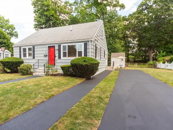 43 Worthington Ave, Shrewsbury, MA 01545