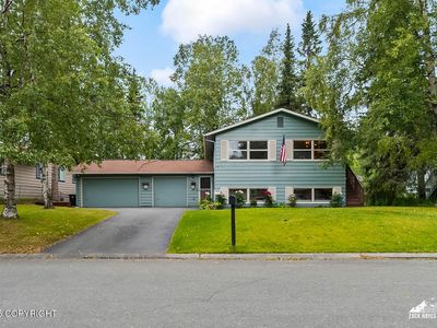 3056 Glacier St, Anchorage, AK, 99508