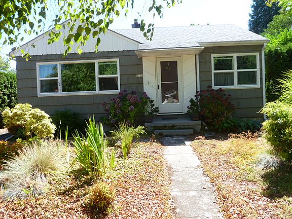 easy care plantings in front