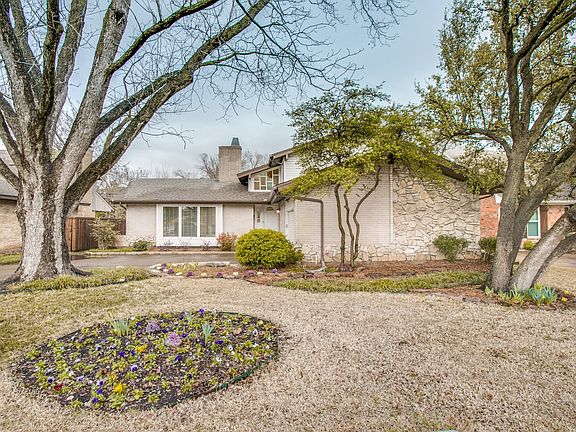 2nd image of 501 S Cottonwood Dr