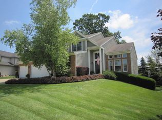 659 Briarwood Ct, Antioch, IL 60002