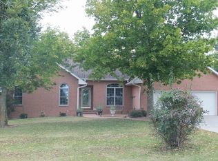 15302 E Liberty Rd, Nevada, MO 64772