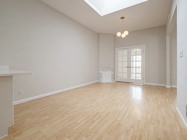 136 Beulah St #2 — Photo 11