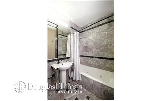 Rented by Douglas Elliman | media 27