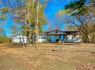 184 Gunthrie St, Point Pleasant, WV 25550
