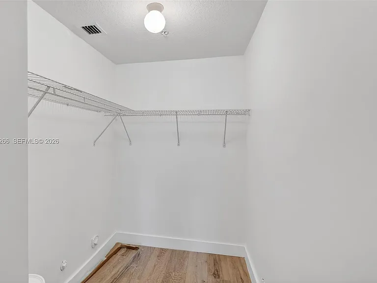 652 NE 63rd St #103 — Photo 19