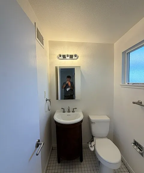807 Radcliffe Dr — Photo 9
