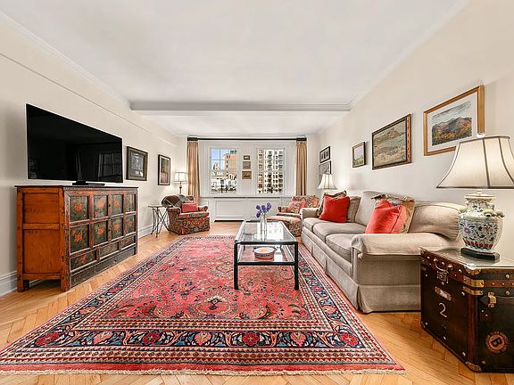 3rd image of 336 W End Ave APT 7E