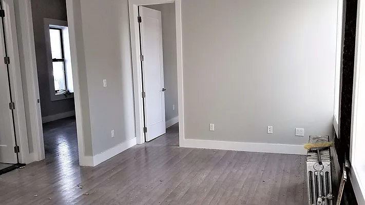 Rented by The Hamilton Group | media 14