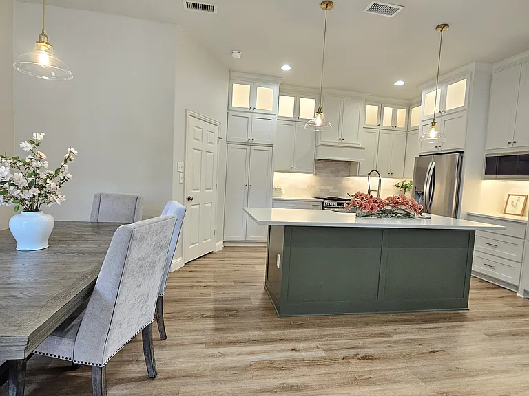 1201 Bradford Trace Dr — Photo 13