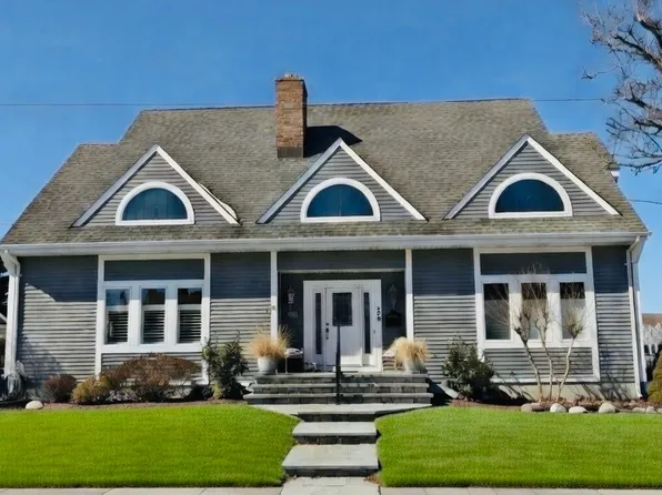 200 Beacon Blvd, Sea Girt, NJ 08750