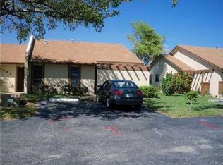 10863 NW 30th Pl, Sunrise, FL 33322