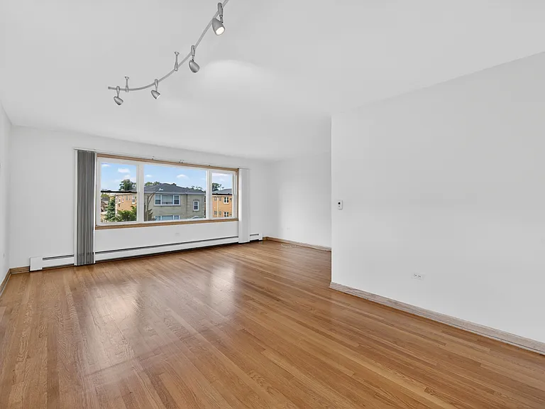 8312 W Summerdale Ave #2 — Photo 5