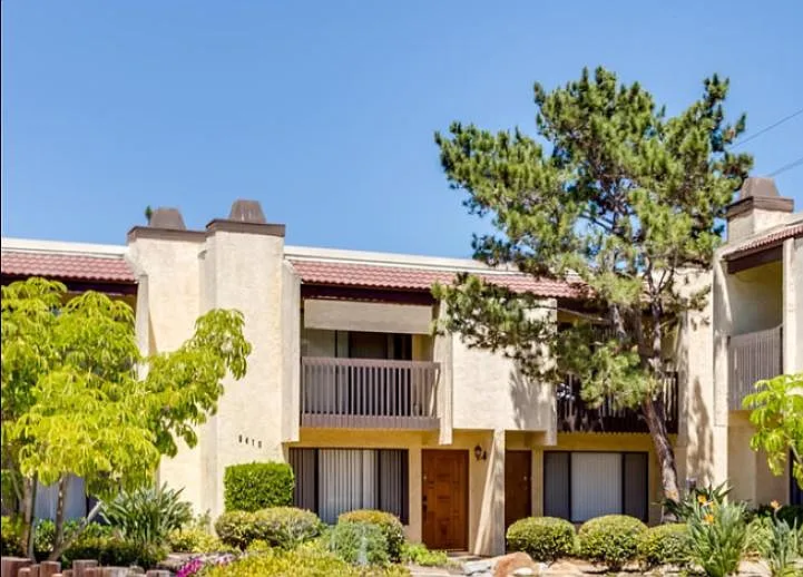 9415 Gold Coast Dr — Photo 1