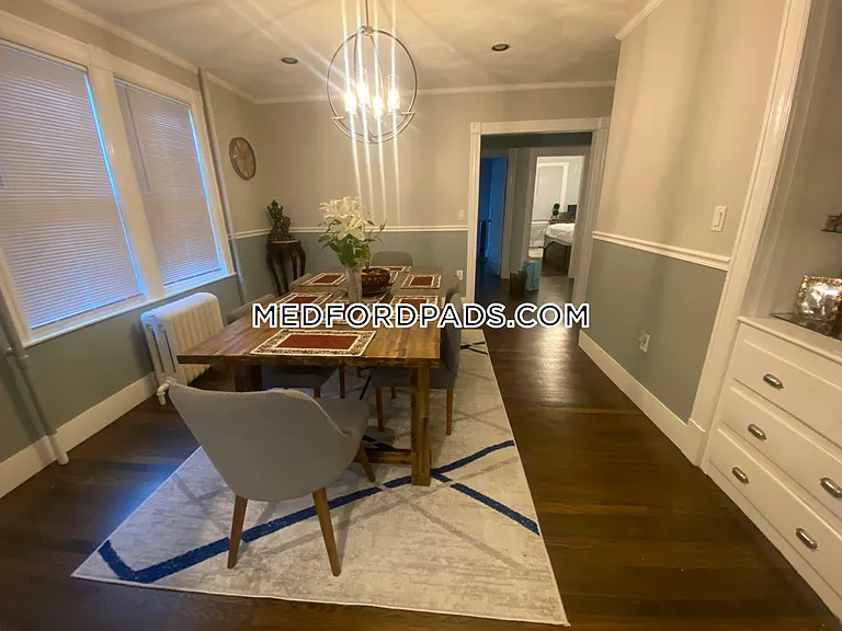 132 George St #1 — Photo 4