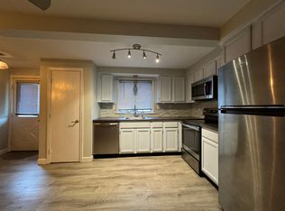 309 East St APT 1, Plainville, CT 06062